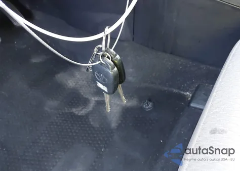 2015 Toyota Corolla Le z USA, uszkodzony, nr VIN 2T1BURHE1FC363228